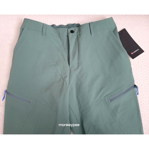 🔥NWT Mens Lululemon Merino Wool Hiking Cargo Pant Tapered, Forest Green 32 - Picture 3 of 11